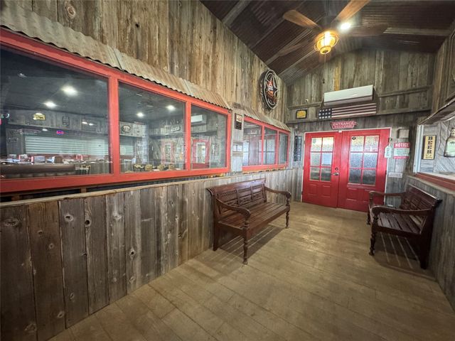 7115 Golinda Drive, Golinda, TX 76632
