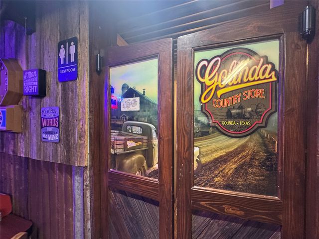 7115 Golinda Drive, Golinda, TX 76632