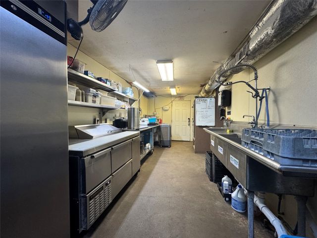 7115 Golinda Drive, Golinda, TX 76632