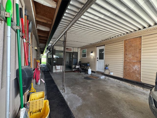 7115 Golinda Drive, Golinda, TX 76632