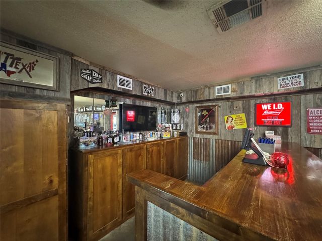 7115 Golinda Drive, Golinda, TX 76632