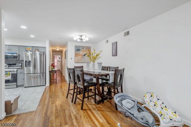 44 Hudson St, Newark City, NJ 07103