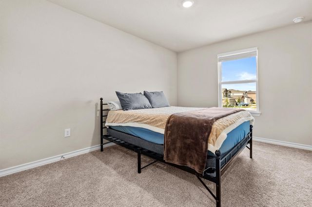 488 Pepperbark LOOP, Buda, TX 78610