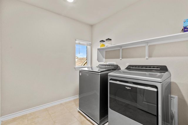 488 Pepperbark LOOP, Buda, TX 78610