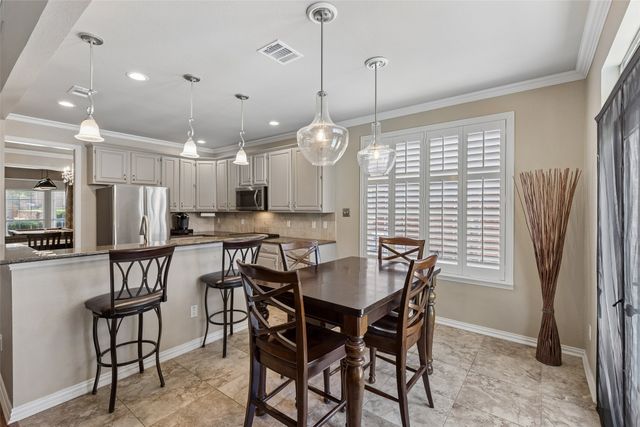 2416 Bonham Trail, Grapevine, TX 76051