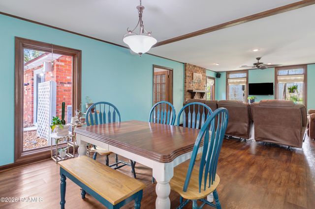 112 Heritage Drive, Youngsville, LA 70592