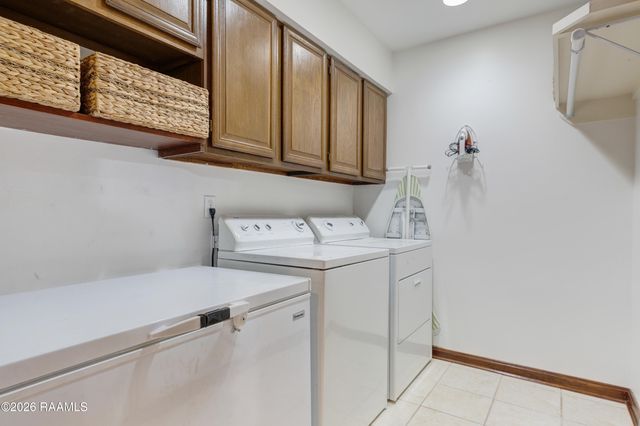 112 Heritage Drive, Youngsville, LA 70592