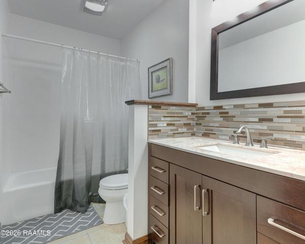 112 Heritage Drive, Youngsville, LA 70592