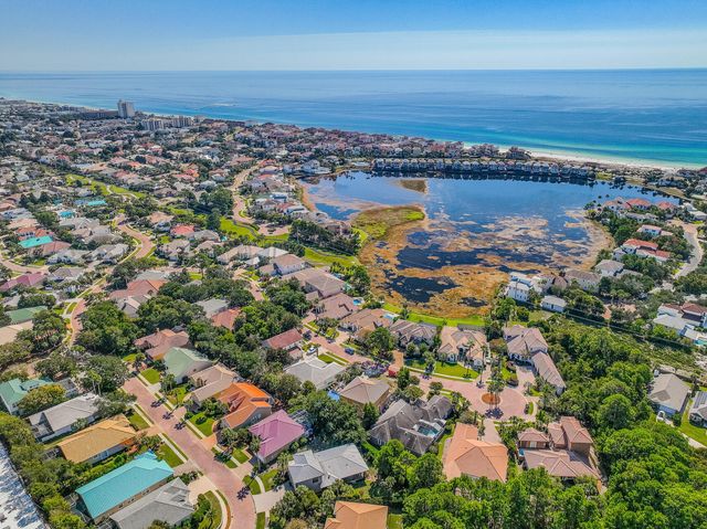 4705 Seastar Vista, Destin, FL 32541