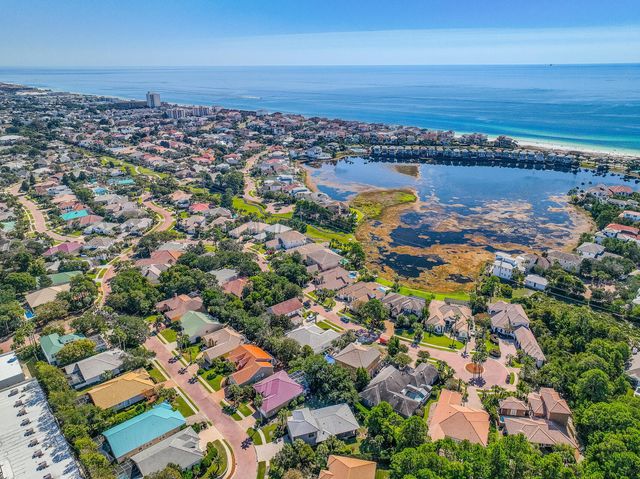 4705 Seastar Vista, Destin, FL 32541