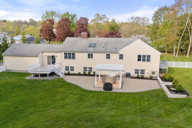 13 Pinecrest Road, Andover, MA 01810