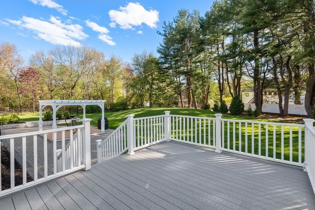13 Pinecrest Road, Andover, MA 01810