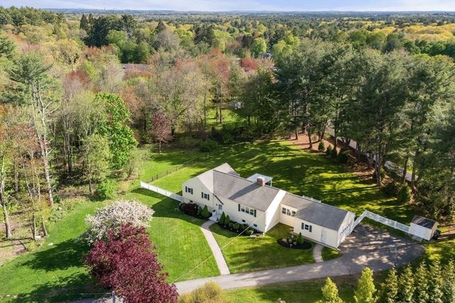 13 Pinecrest Road, Andover, MA 01810