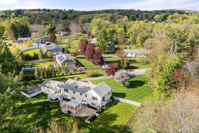 13 Pinecrest Road, Andover, MA 01810