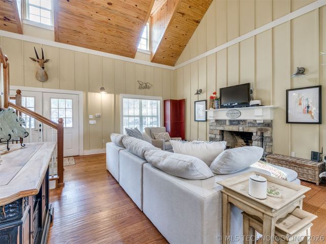 263 Eagles Nest Path, Stigler, OK 74462