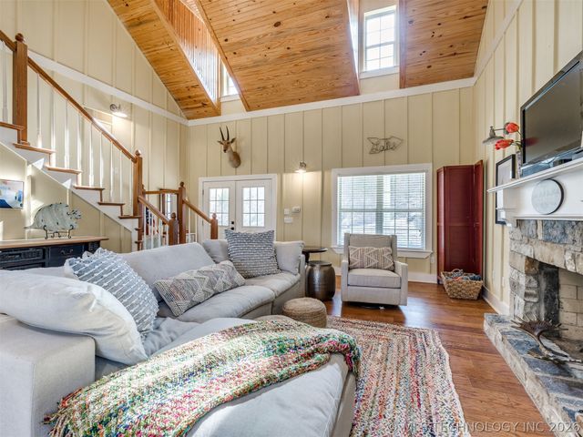 263 Eagles Nest Path, Stigler, OK 74462