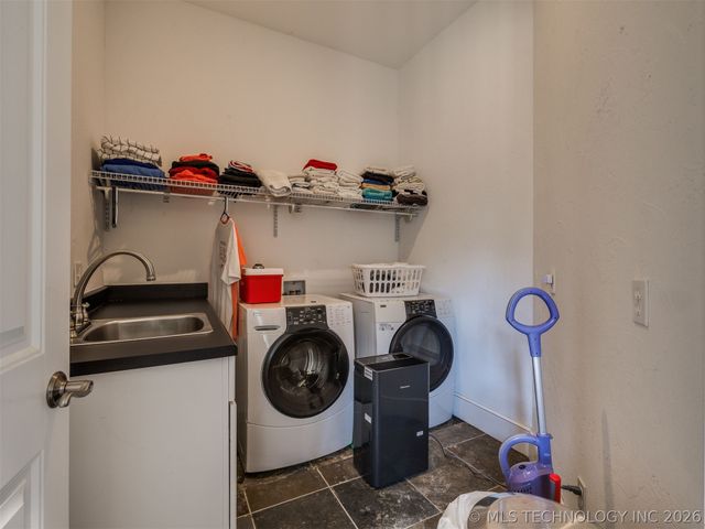 263 Eagles Nest Path, Stigler, OK 74462