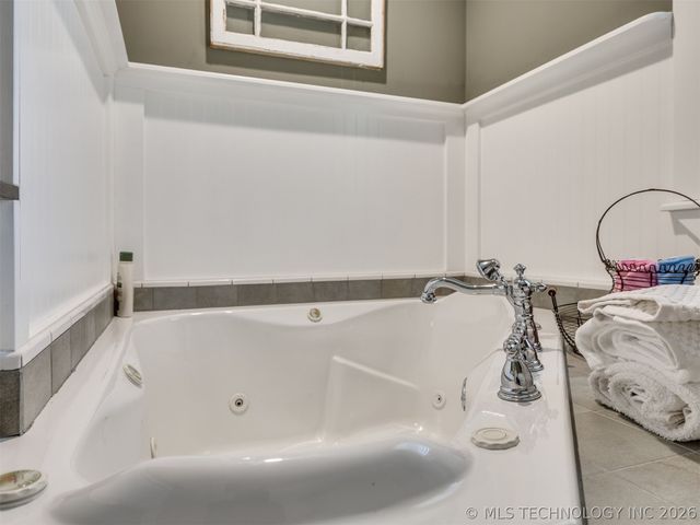 263 Eagles Nest Path, Stigler, OK 74462