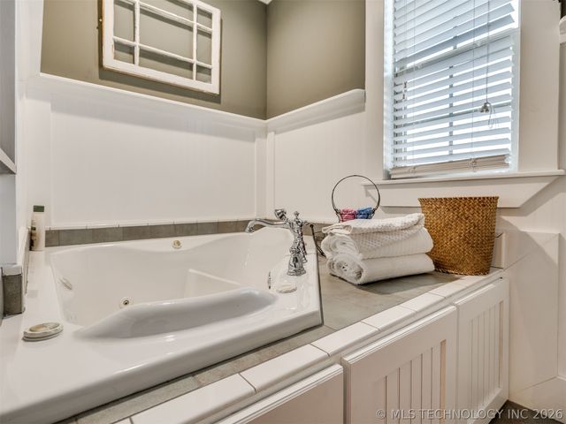 263 Eagles Nest Path, Stigler, OK 74462