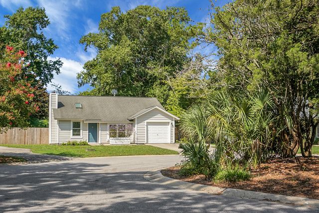 1295 Lake Mallard Boulevard, Mount Pleasant, SC 29464