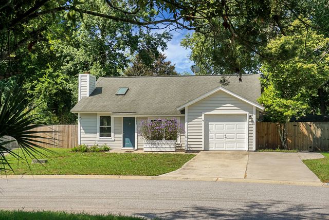 1295 Lake Mallard Boulevard, Mount Pleasant, SC 29464