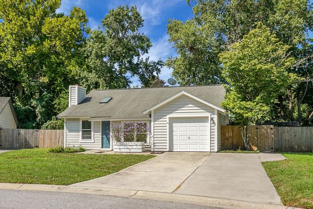 1295 Lake Mallard Boulevard, Mount Pleasant, SC 29464