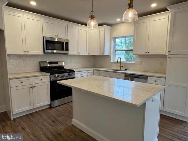 1334 GOOD INTENT RD, Woodbury, NJ 08096