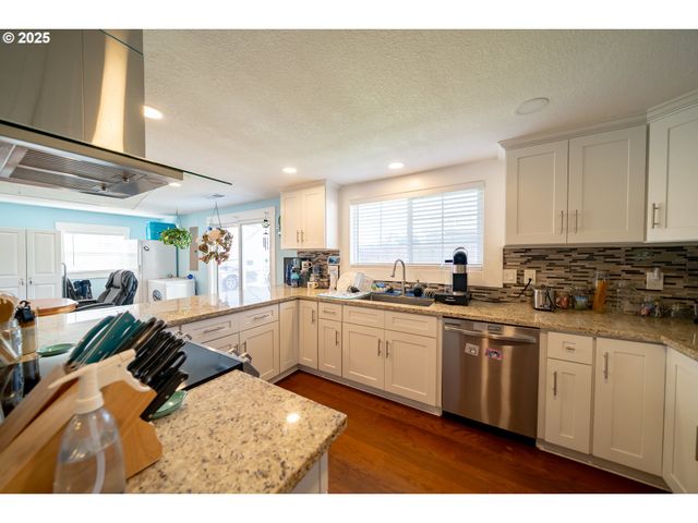 7953 BAKER Ln Se, Aumsville, OR 97325