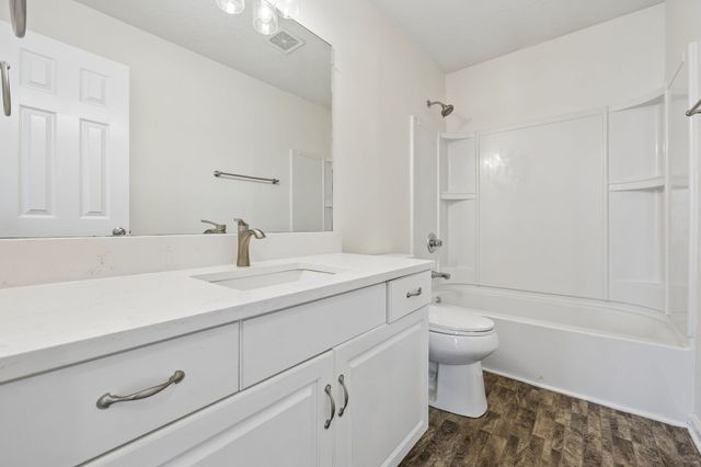 952 Granny White Rd, Clarksville, TN 37040