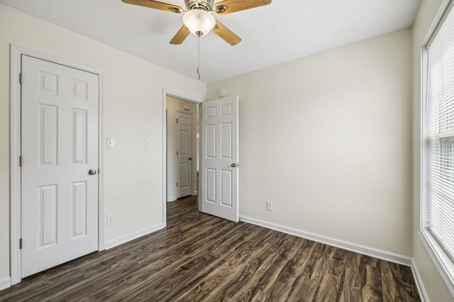 952 Granny White Rd, Clarksville, TN 37040