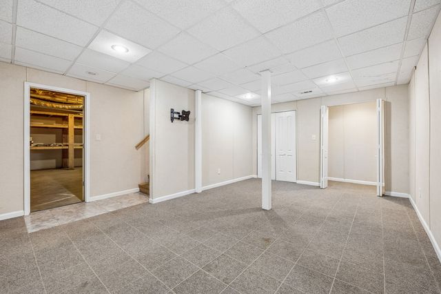 952 Granny White Rd, Clarksville, TN 37040