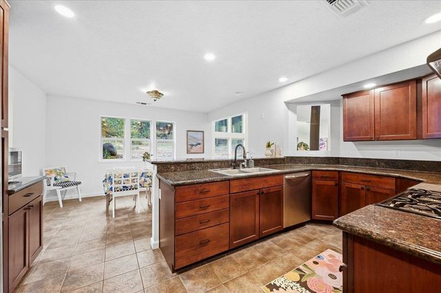 11560 Lacoste Ln, Nevada City, CA 95959
