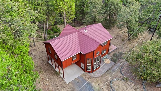 11560 Lacoste Ln, Nevada City, CA 95959