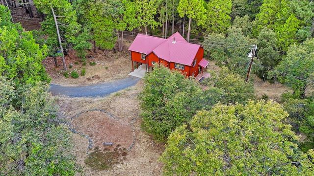11560 Lacoste Ln, Nevada City, CA 95959