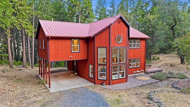 11560 Lacoste Ln, Nevada City, CA 95959