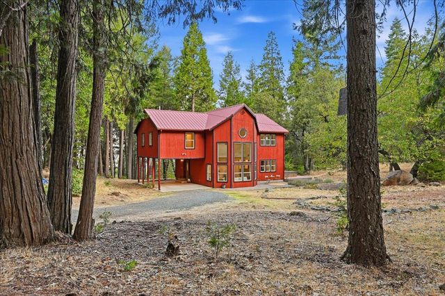 11560 Lacoste Ln, Nevada City, CA 95959