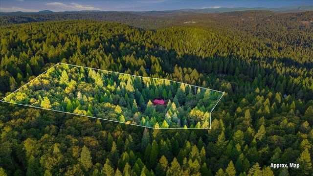 11560 Lacoste Ln, Nevada City, CA 95959