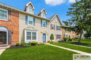 417 Northam Drive, North Brunswick, NJ 08902