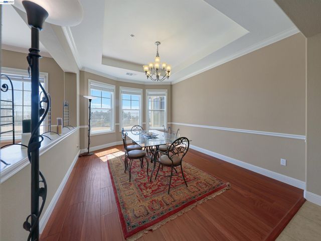 131 Arundel Dr, Hayward, CA 94542