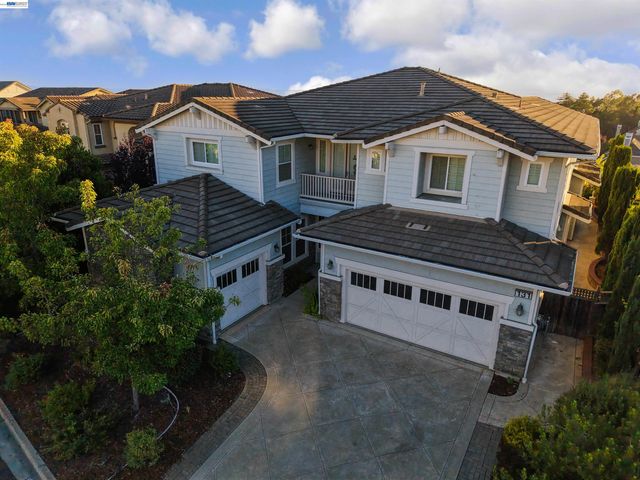131 Arundel Dr, Hayward, CA 94542