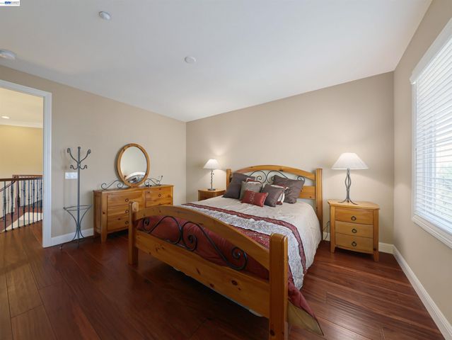 131 Arundel Dr, Hayward, CA 94542
