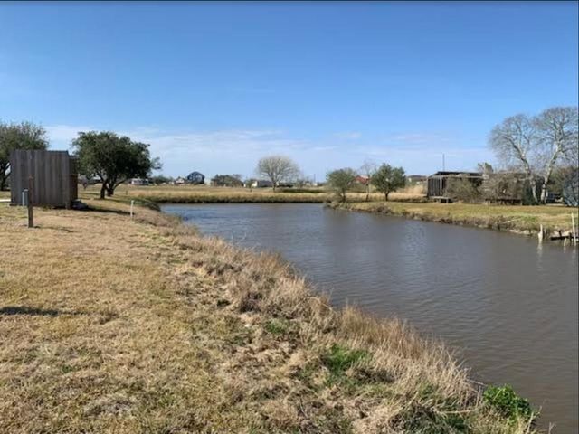 3519 Bastrop, Angleton, TX 77515