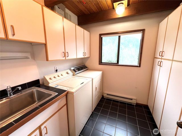 1052 Vusario Lane, Orcas Island, WA 98245