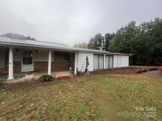 3018 Campground Road, Granite Falls, NC 28630