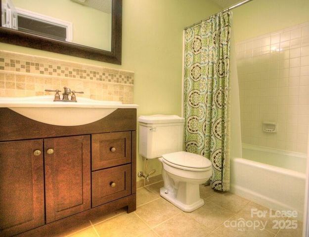5733 Connor Boulevard, Charlotte, NC 28226