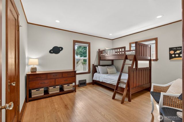 321 NW 78th Street, Seattle, WA 98117