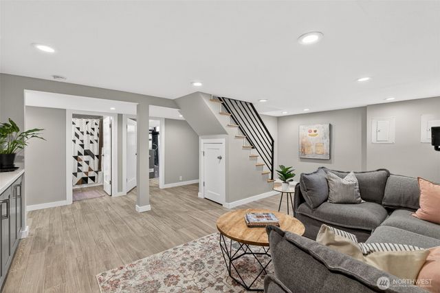321 NW 78th Street, Seattle, WA 98117