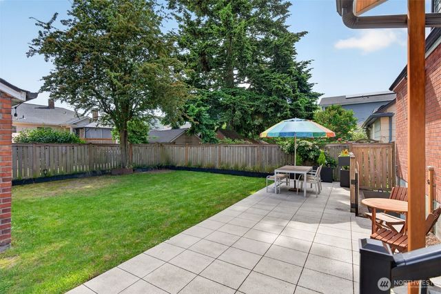 321 NW 78th Street, Seattle, WA 98117