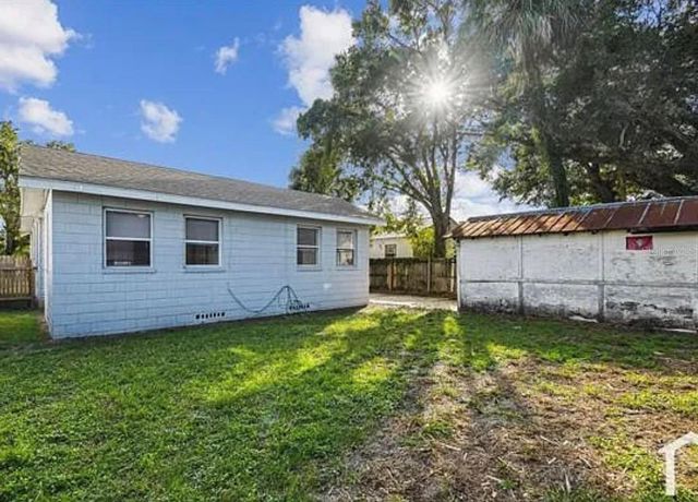 1913 W LEMON STREET, Tampa, FL 33606