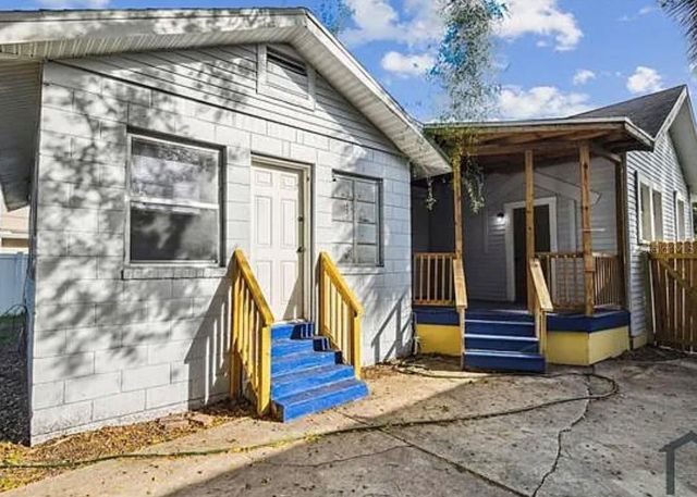 1913 W LEMON STREET, Tampa, FL 33606